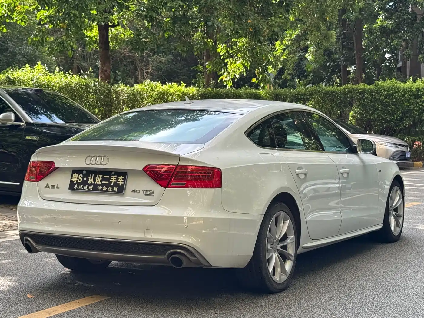 Photo 4 - Audi A5 (Import)