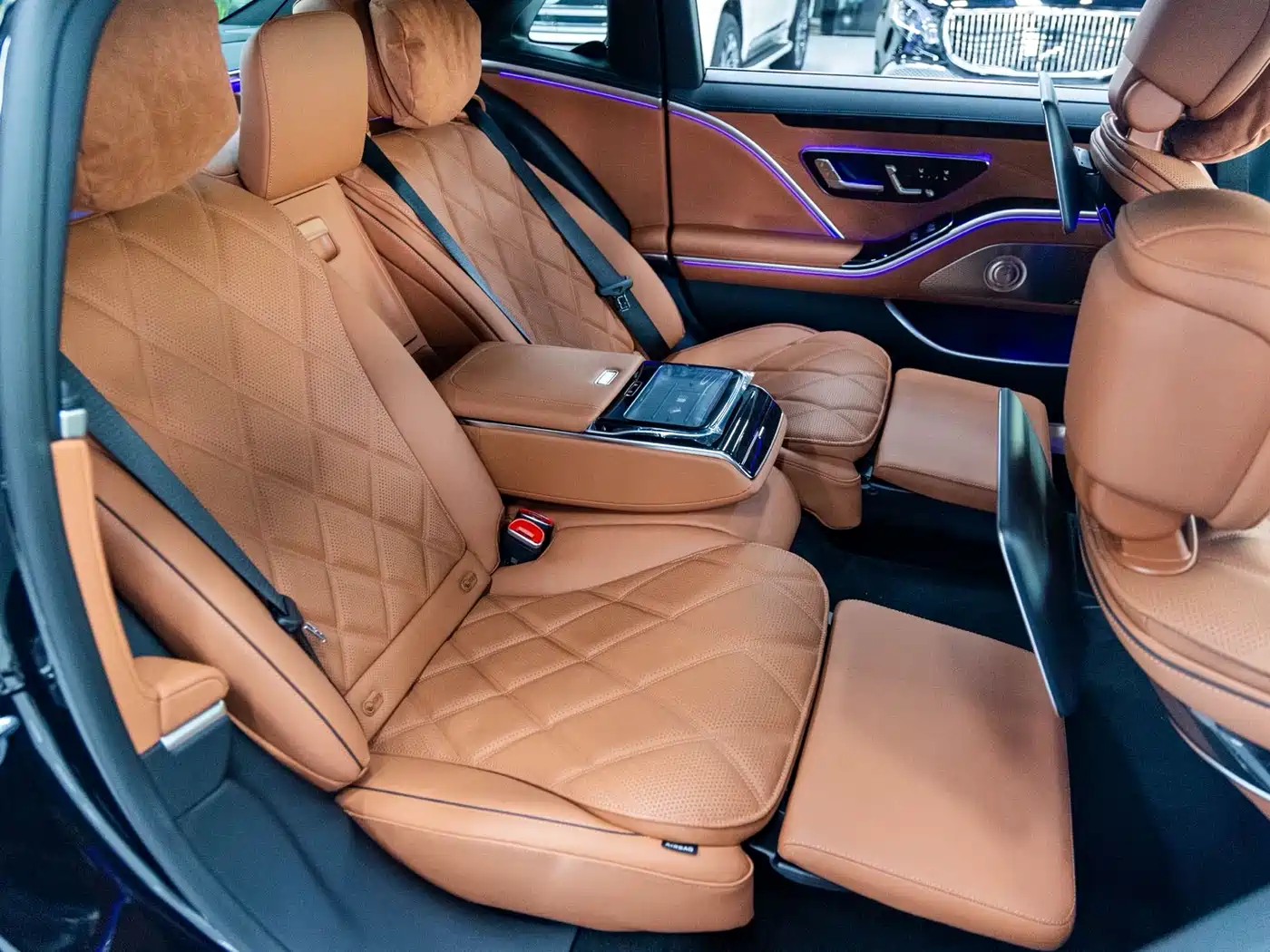 Mercedes-Benz Maybach S-Class 2025 Model S 480 4MATIC фото 11
