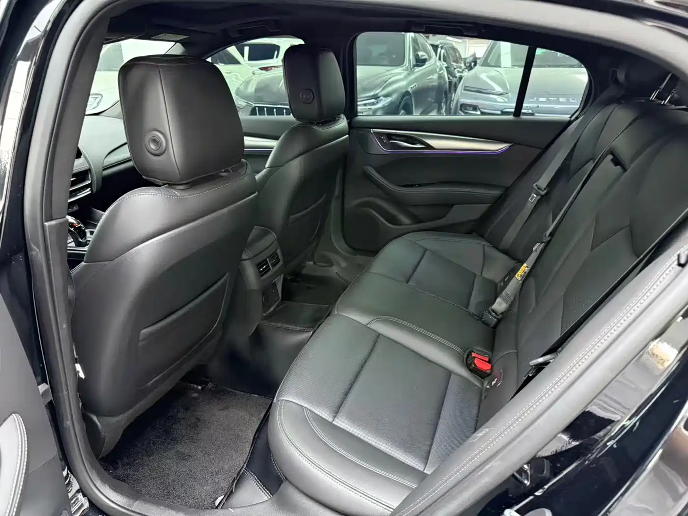Cadillac CT5 2024 28T Luxury Model Pro фото 6