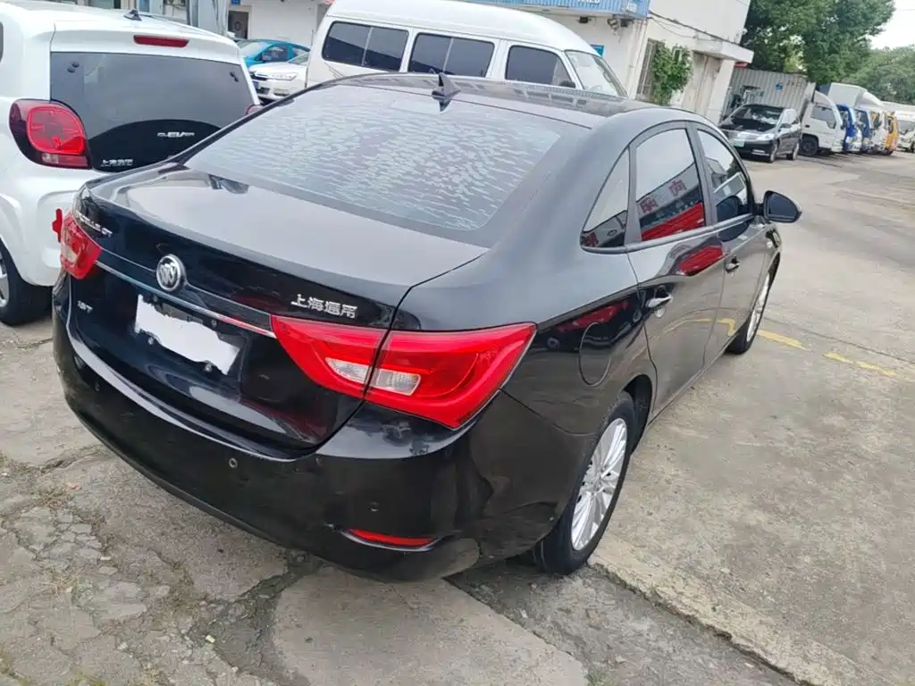 Фото 7 - Buick Excelle