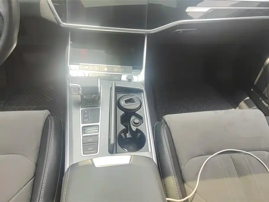 Audi A6L 2019 45 TFSI Premium Dynamic фото 16