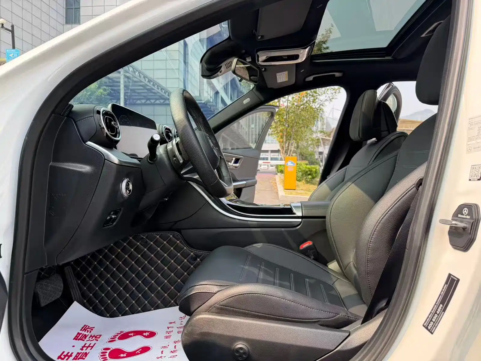 Фото 6 - Mercedes-Benz C-Class