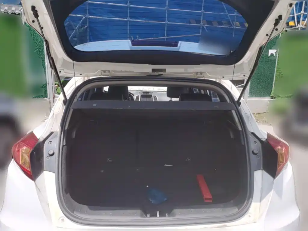 Photo 15 - Changan Eado XT