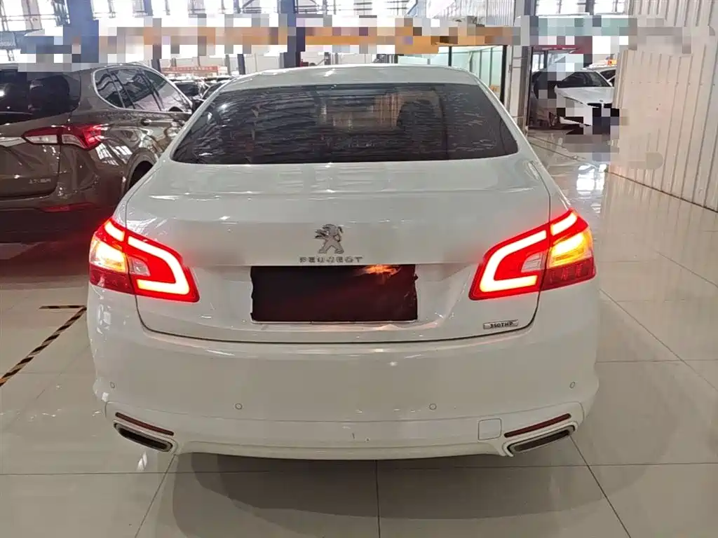 Peugeot 408 2018 350THP Automatic Luxury Edition фото 6