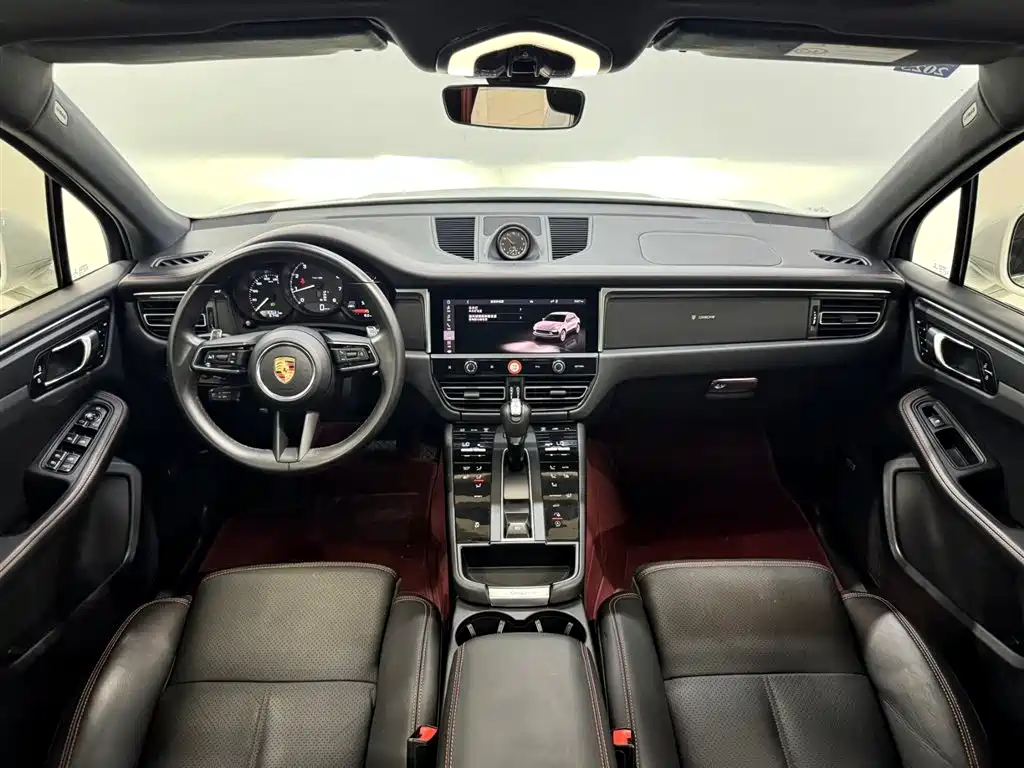 Porsche Macan 2023 Macan 2.0T фото 22
