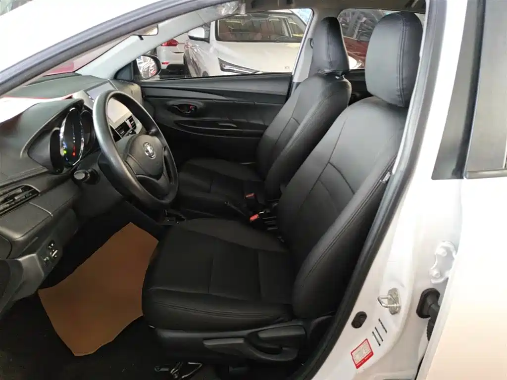 Toyota YARiS L Zhi Xuan 2016 Facelift 1.5E CVT Charming Edition фото 15