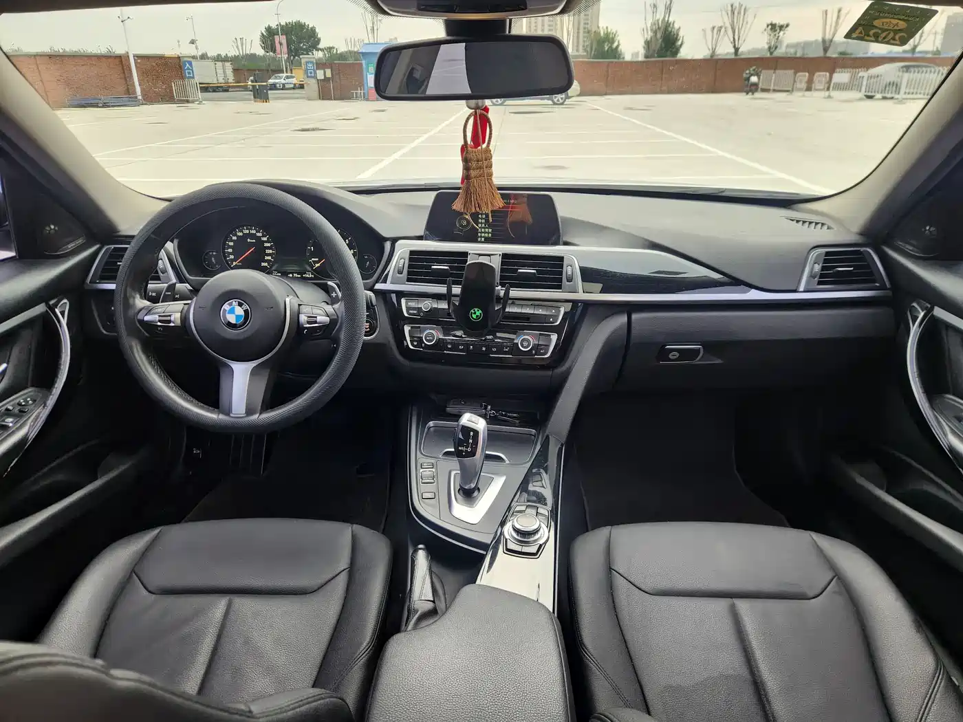 Фото 8 - BMW 3 Series