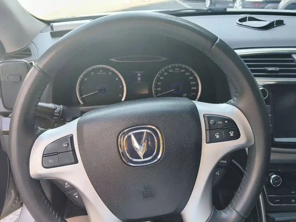 Changan Ruicheng 2016 2016 1.8T Automatic Smart Edition Prestige