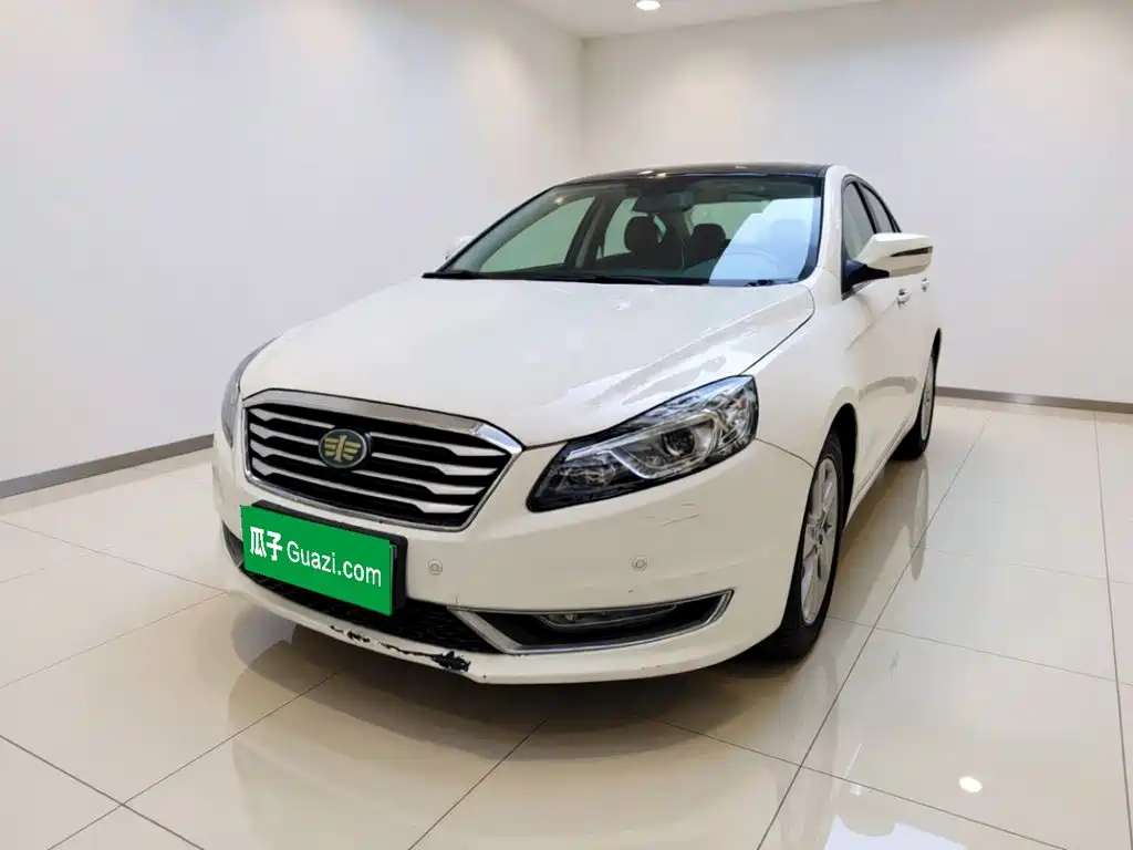Фото 1 - Besturn B70