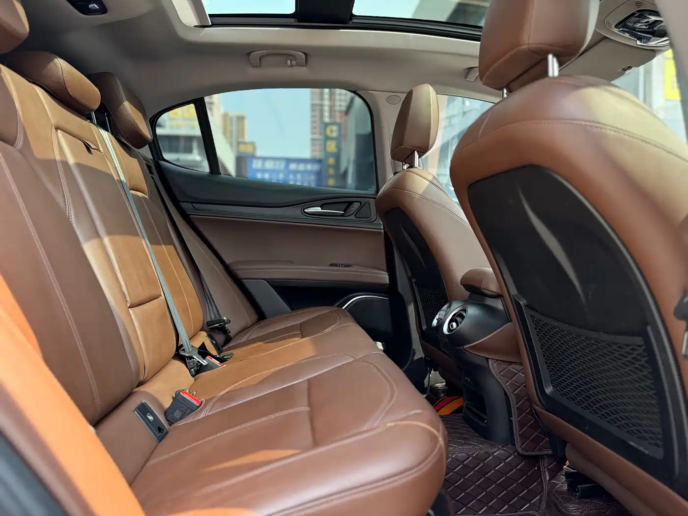 Alfa Romeo Stelvio 2019 2017 2.0T 200HP Elite