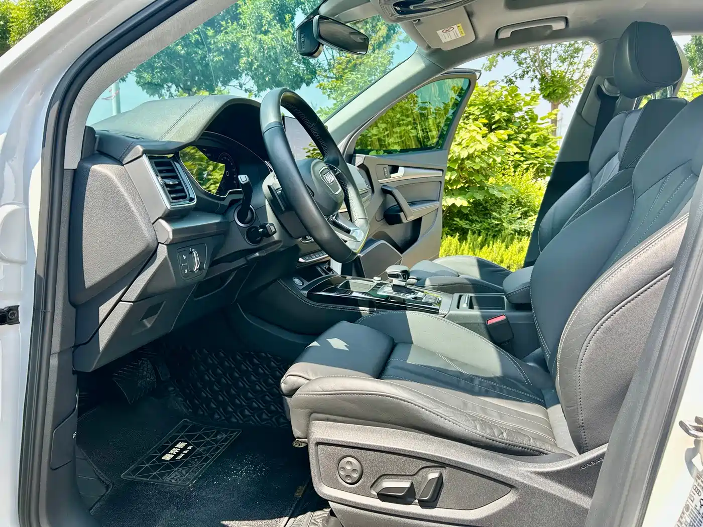 Audi Q5L 2021 40 TFSI Luxury Dynamic фото 6