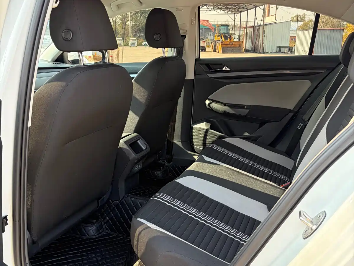 Фото 7 - Volkswagen Bora