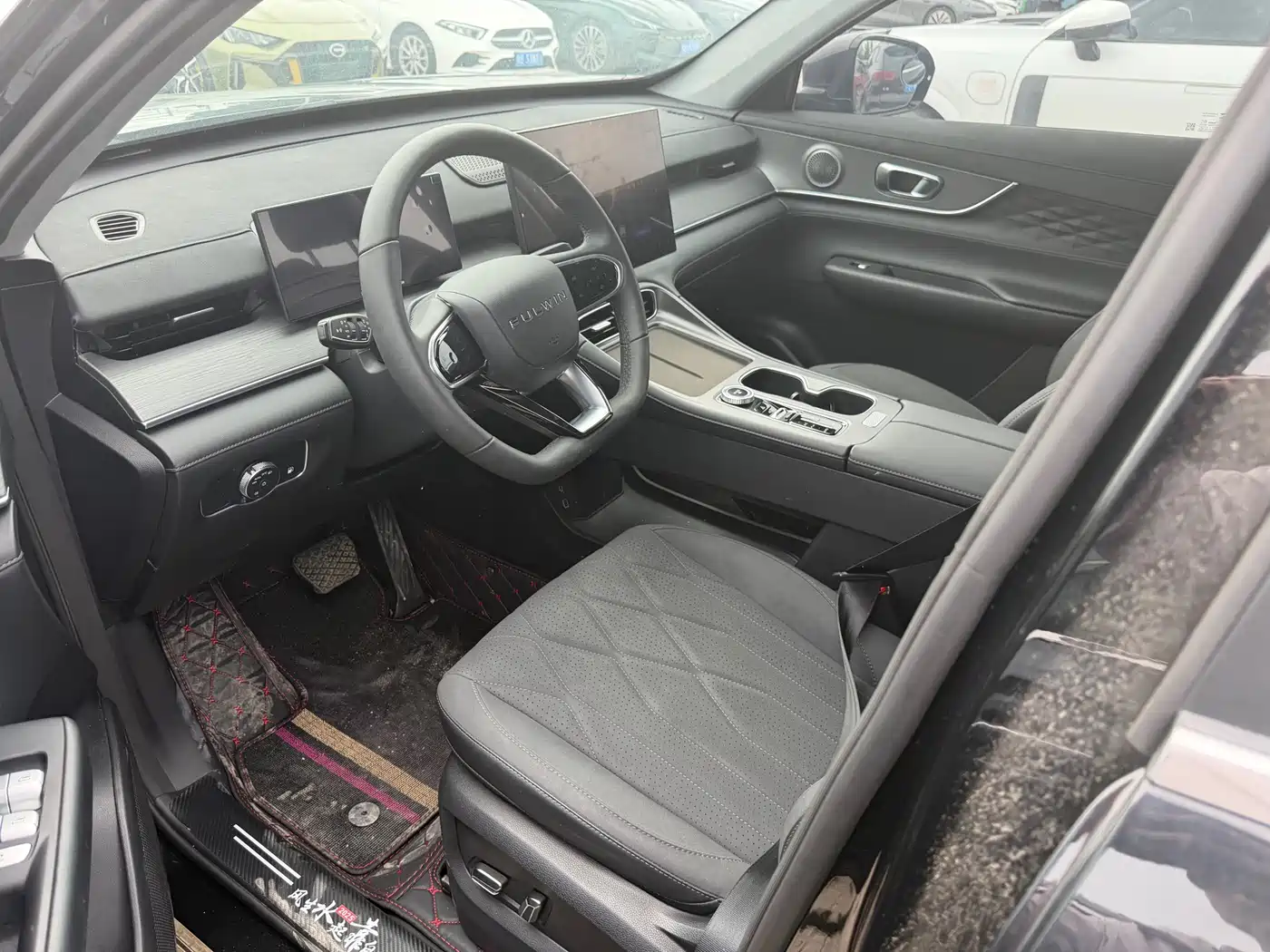 Chery Fengyun Fengyun T8 2025 Model 1.5T 130km Comfort 7-Seater фото 4