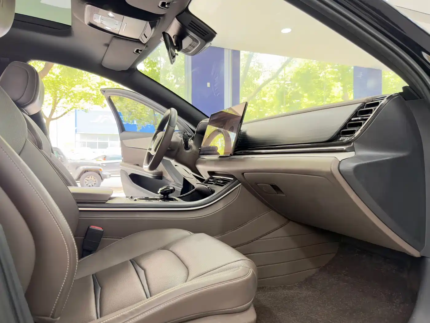 BYD Han 2020 DM AWD Performance Luxury Edition фото 12