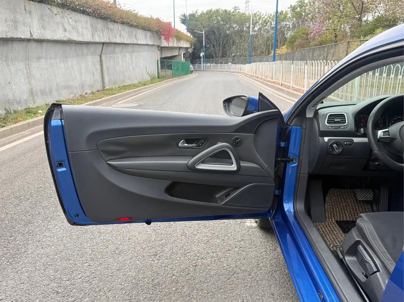 Volkswagen Scirocco 2013 1.4TSI GTS фото 13