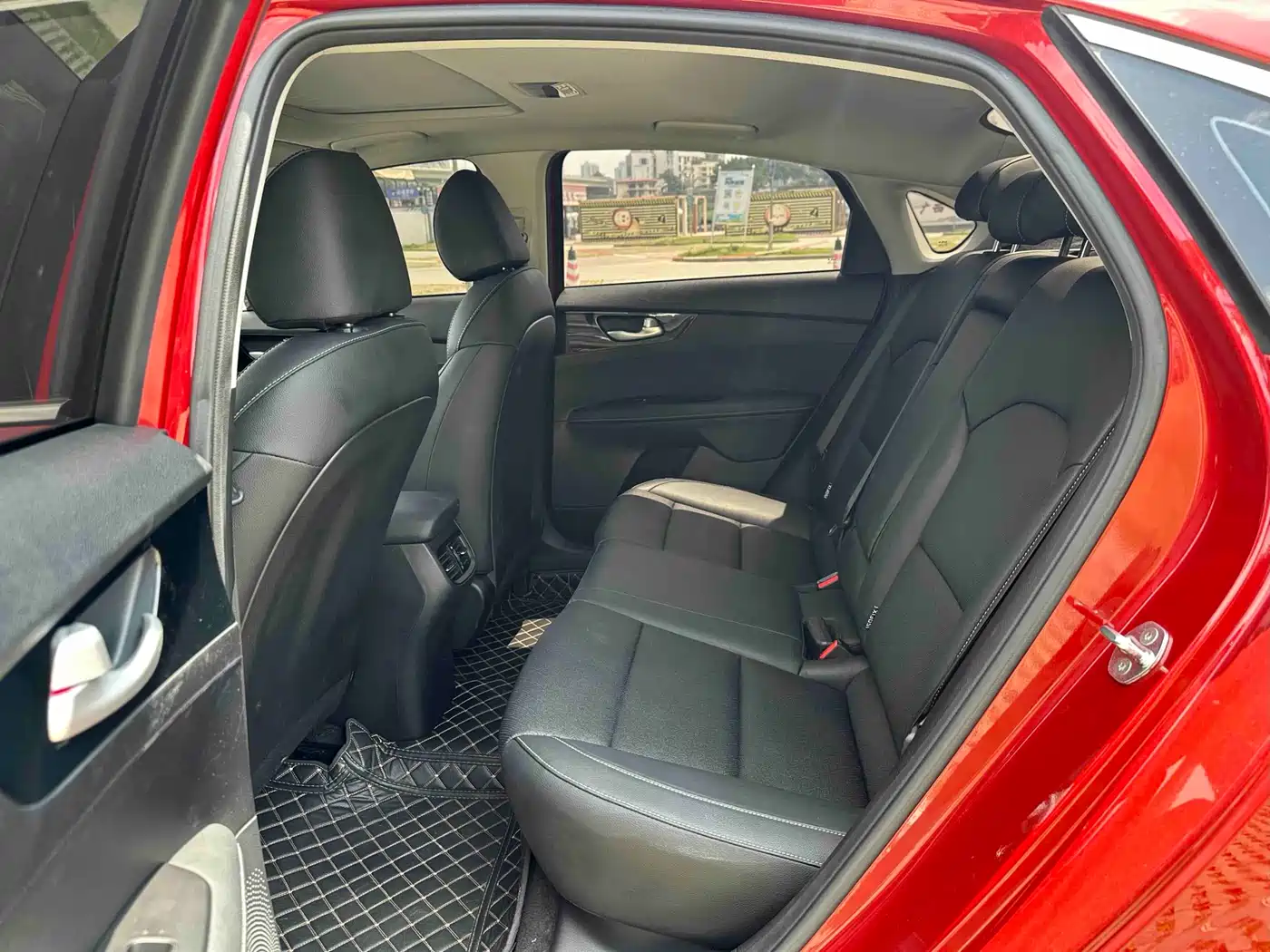 Kia K3 2021 Facelift 1.5L CVT Fashion Edition фото 10