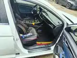 Photo 10 - Geely Emgrand GL