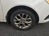 Фото 6 - Geely Vision