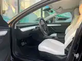 Фото 9 - Tesla Model 3