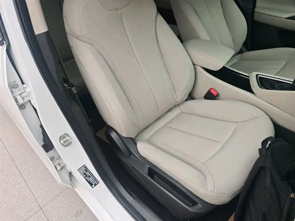 Buick GL6 2019 18T 6-seat Elite China VI фото 20