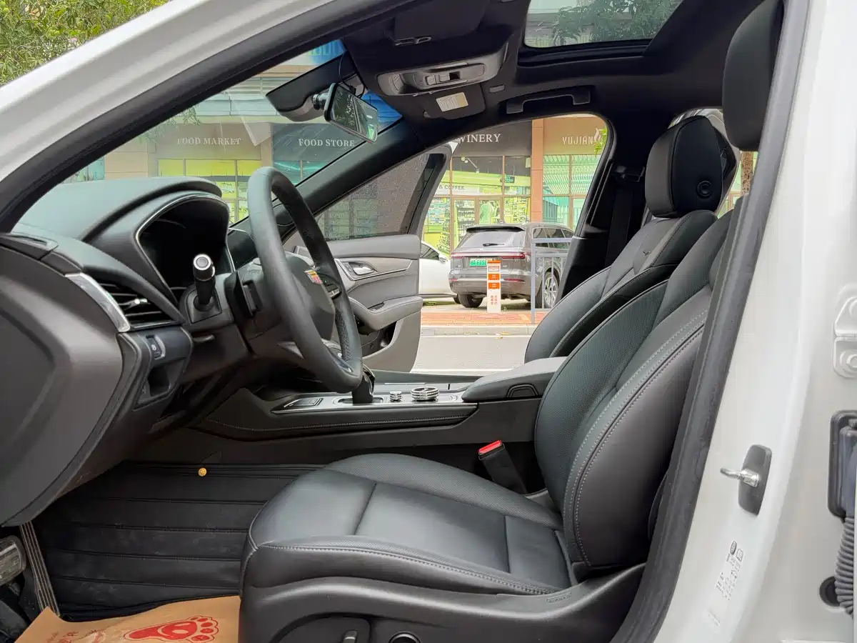 Cadillac CT5 2023 28T Prestige Style фото 24