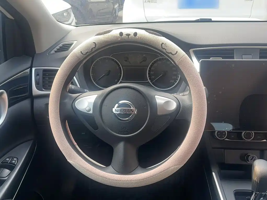 Nissan Sylphy 2026 2024 Facelift II Classic 1.6XE CVT Comfort