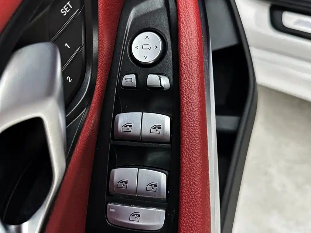 BMW 3 Series 2023 320Li M Sport Package фото 16