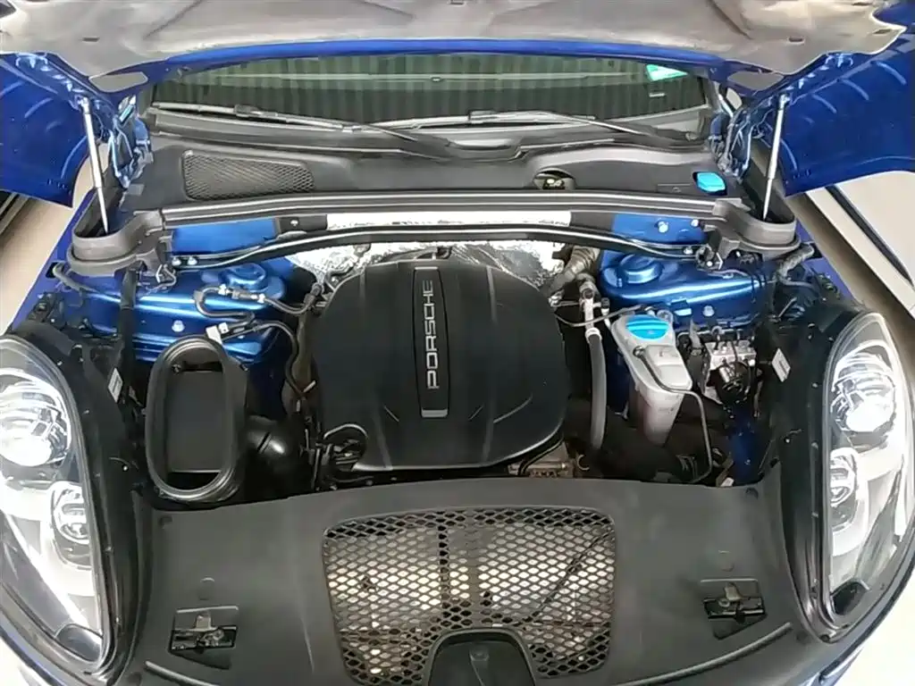 Porsche Macan 2017 Macan 2.0T фото 20