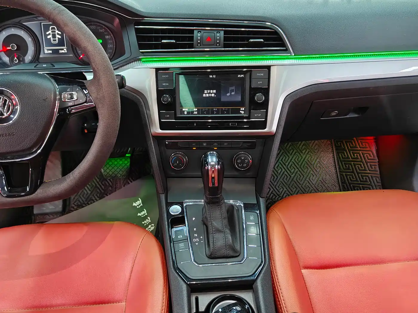 Volkswagen Lamando 2019 230TSI DSG Fashion Edition China VI фото 13
