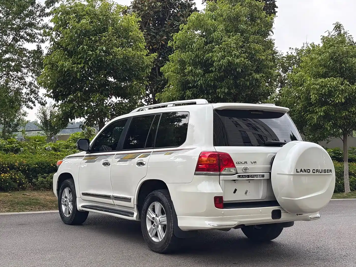 Toyota Land Cruiser (Import) 2015 2015 4.0L V6 Middle East Limited Edition