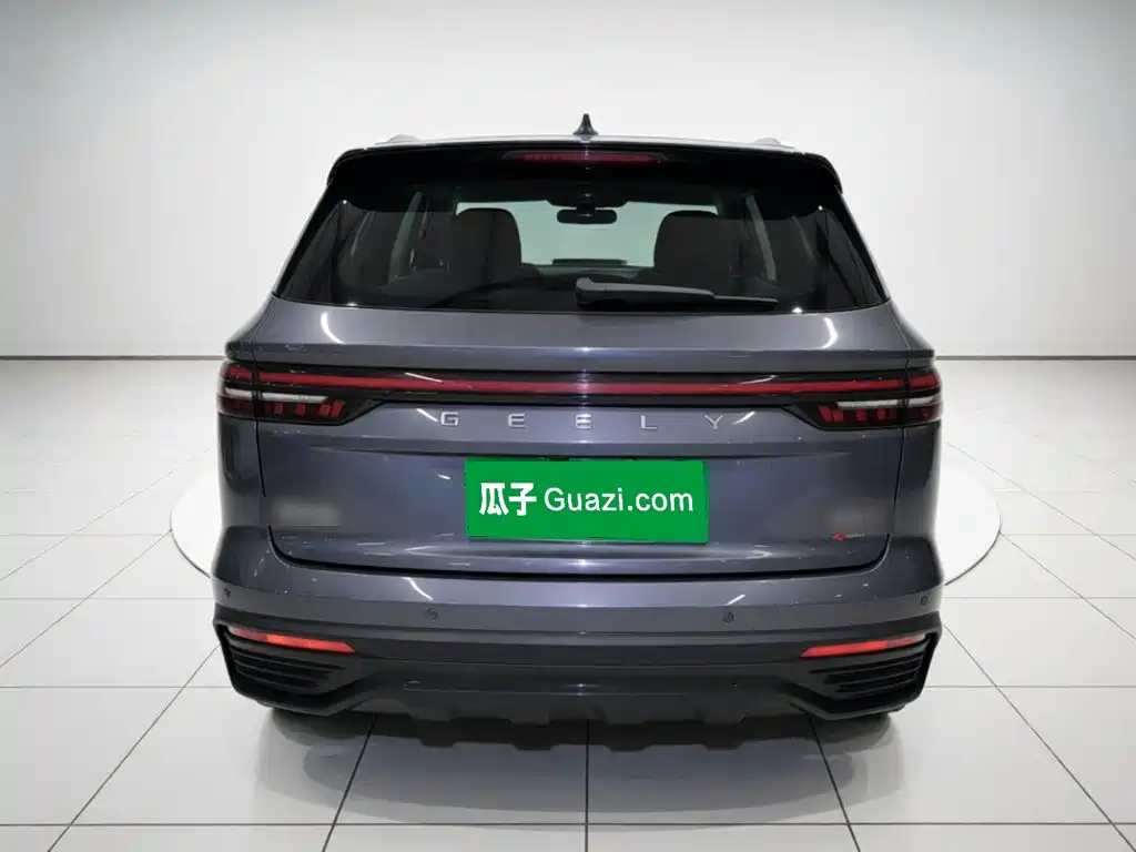 Фото 5 - Geely Monjaro