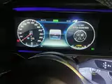 Фото 4 - Mercedes-Benz E-Class