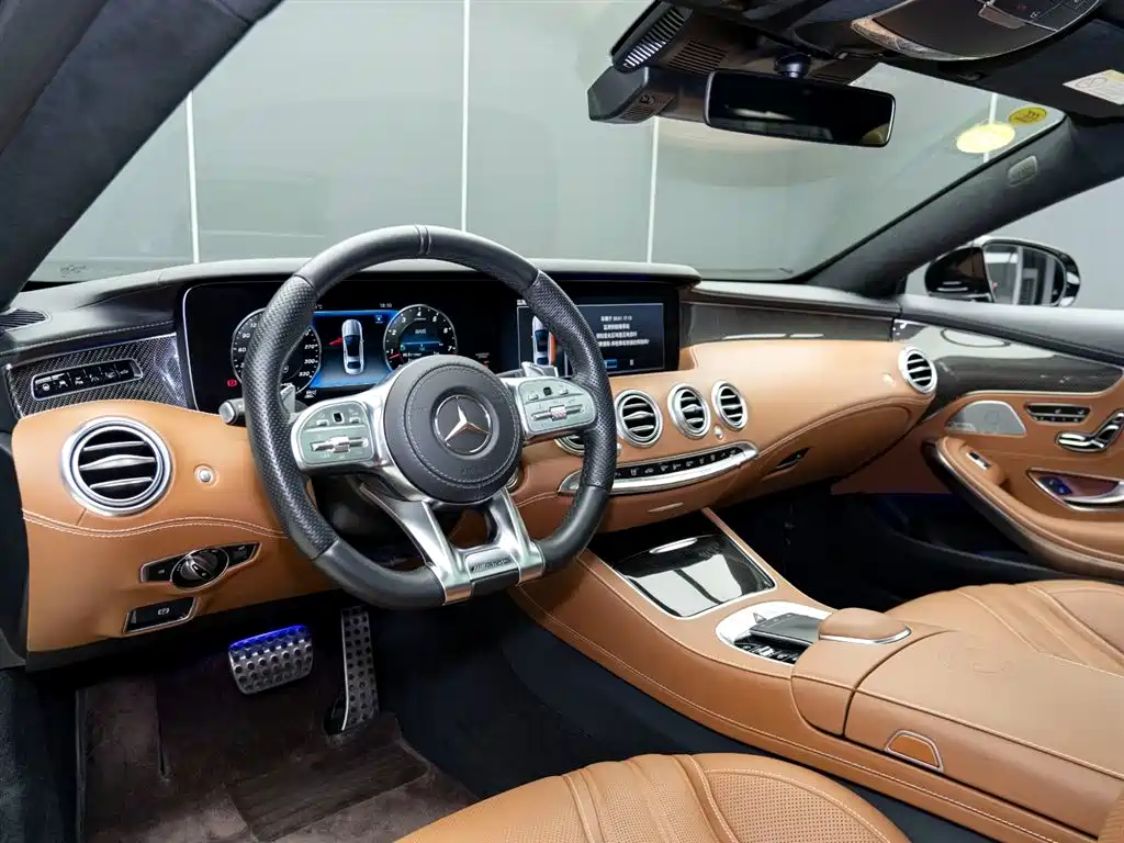 Mercedes-Benz S-Class AMG 2018 AMG S 63 4MATIC+ Coupe фото 9