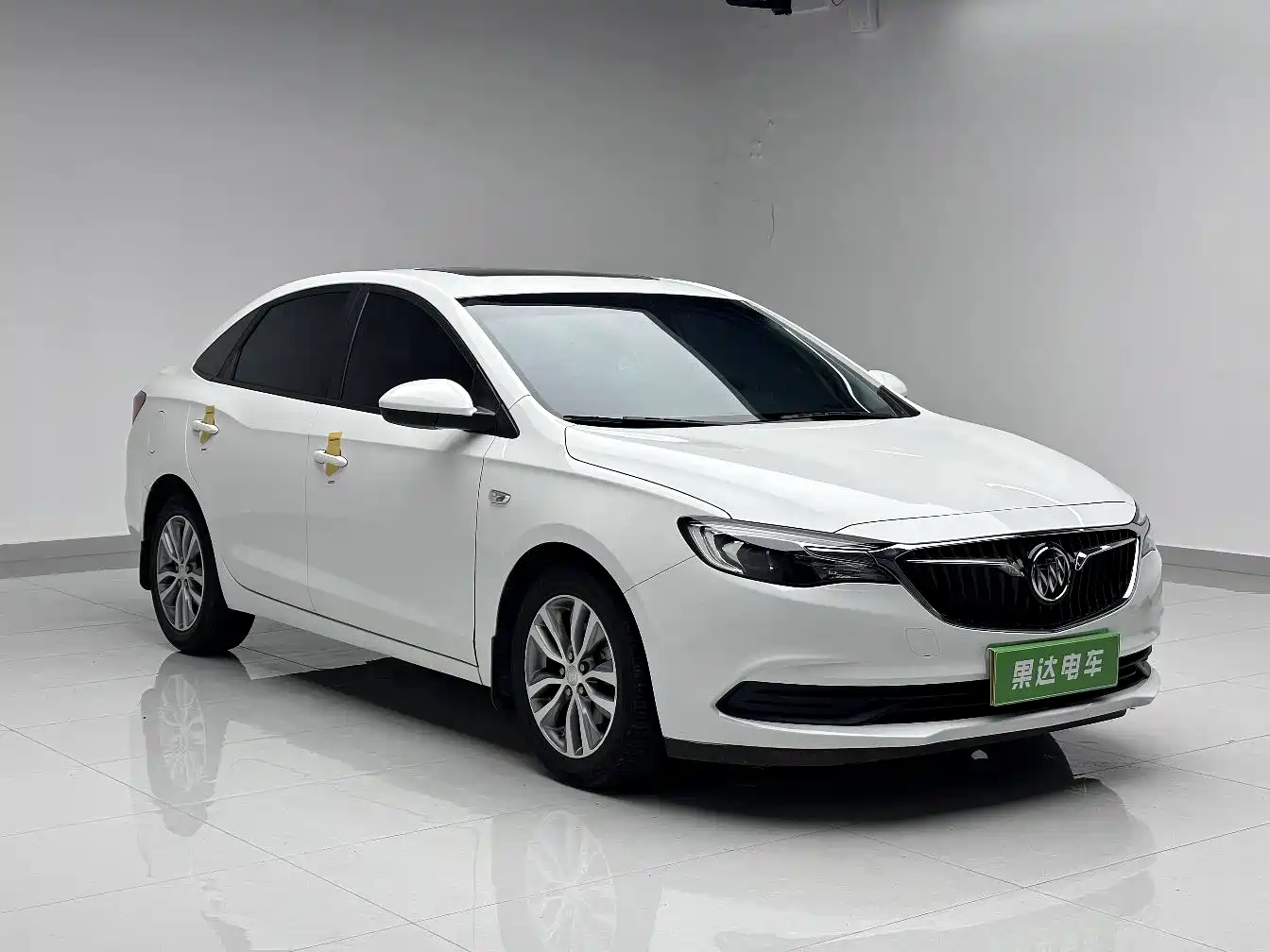 Buick Excelle 2021 1.3T Auto Mild Hybrid Elite фото 7