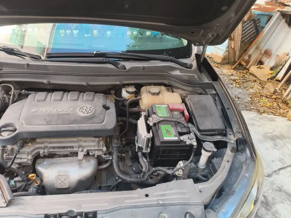 Фото 20 - Buick Excelle