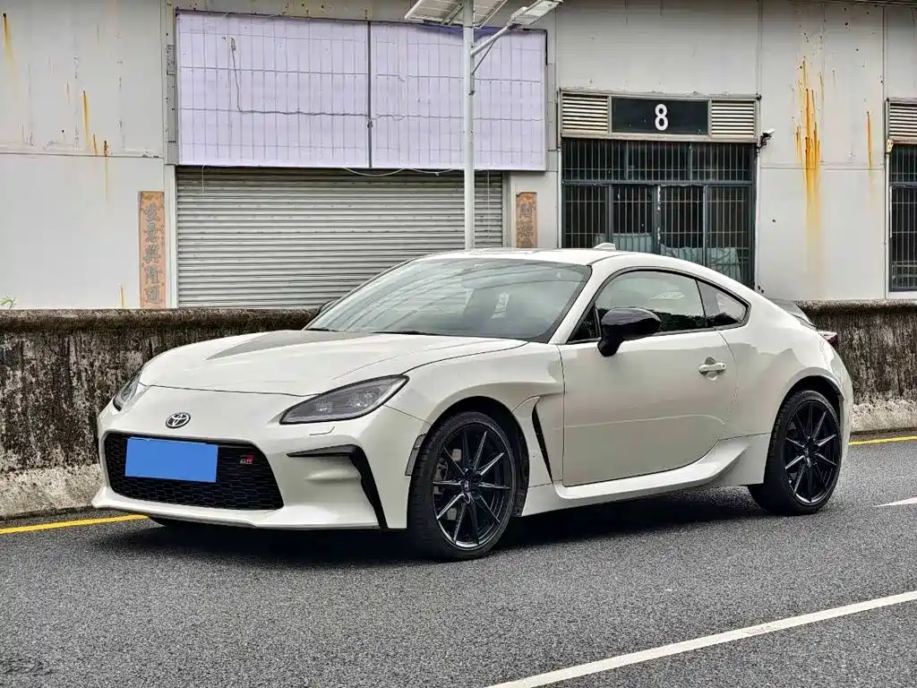 صورة 1 - Toyota 86