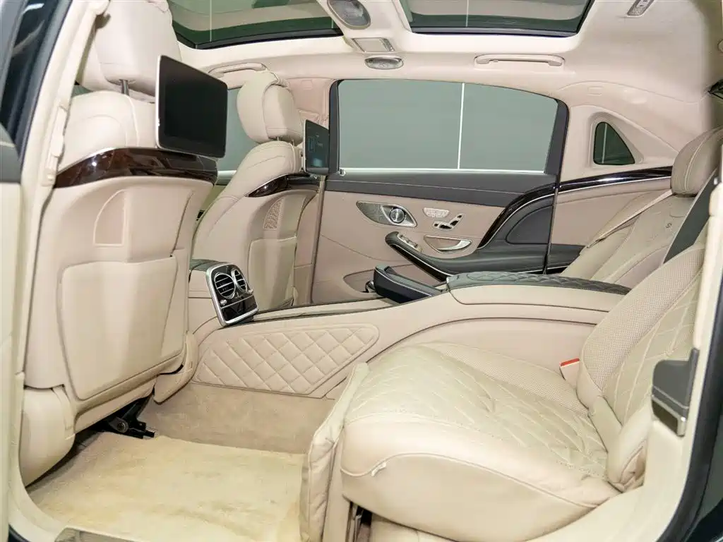 Mercedes-Benz Maybach S-Class 2018 Model S 680 фото 12