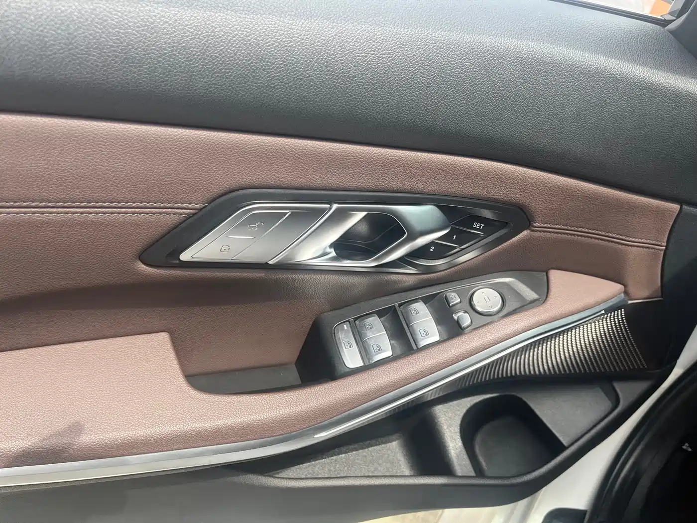 BMW 3 Series 2020 325Li M Sport Package фото 10