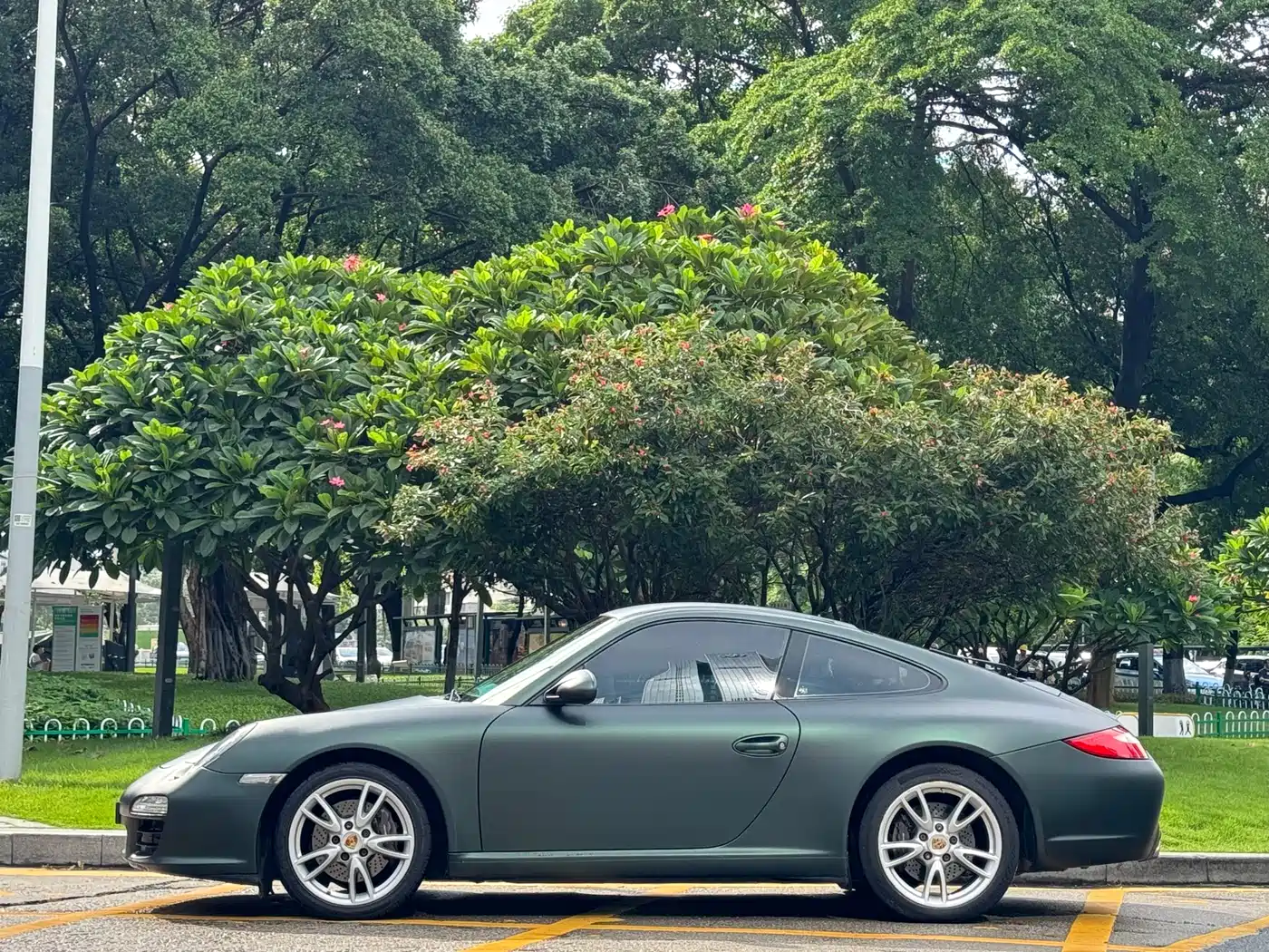 Фото 4 - Porsche 911