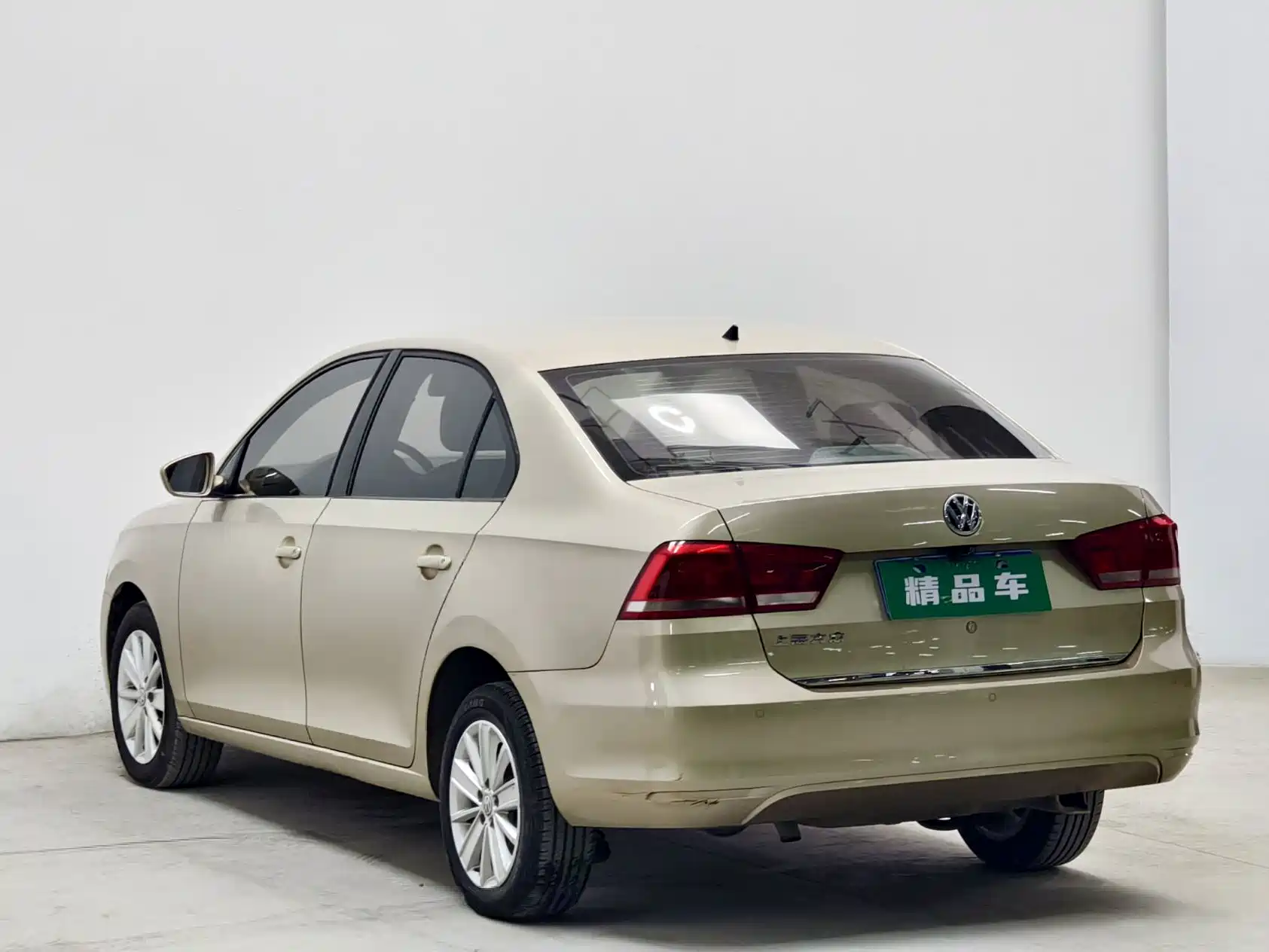 صورة 6 - Volkswagen Santana
