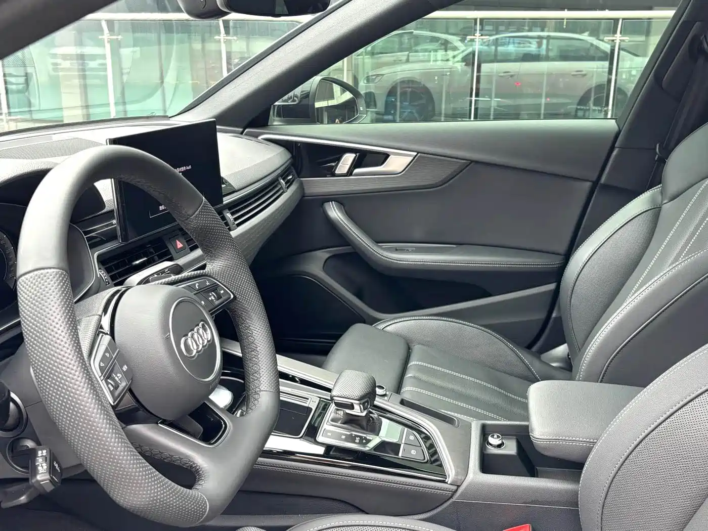 Audi A4L 2024 40 TFSI Luxury Dynamic фото 6