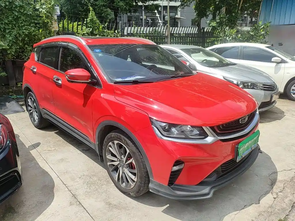 Фото 4 - Geely Coolray