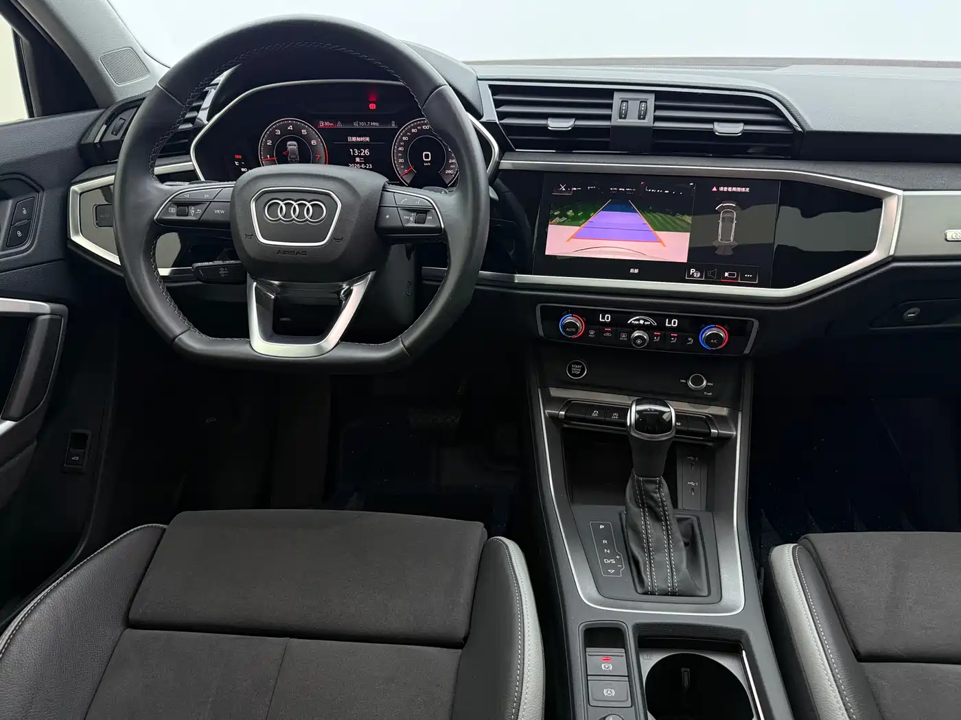 Audi Q3 2025 2023 35 TFSI Fashion Dynamic (1.4T)