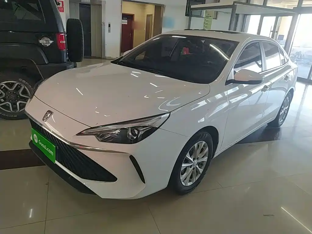 Roewe i5 2025 2023 1.5L CVT Luxury Edition