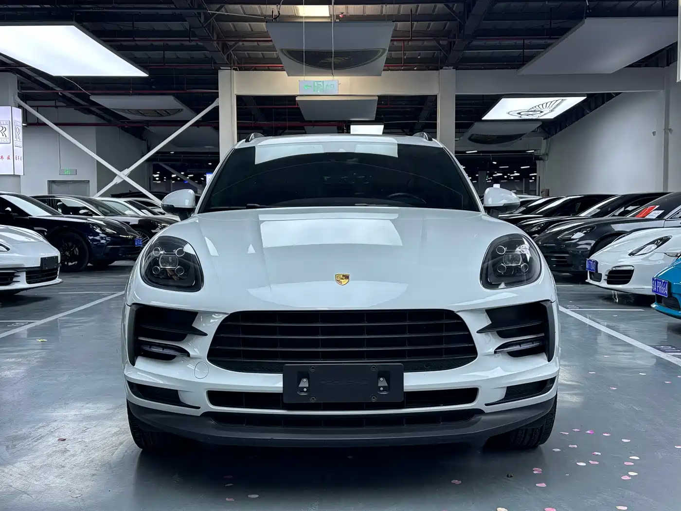 Porsche Macan 2018 Macan 2.0T фото 2