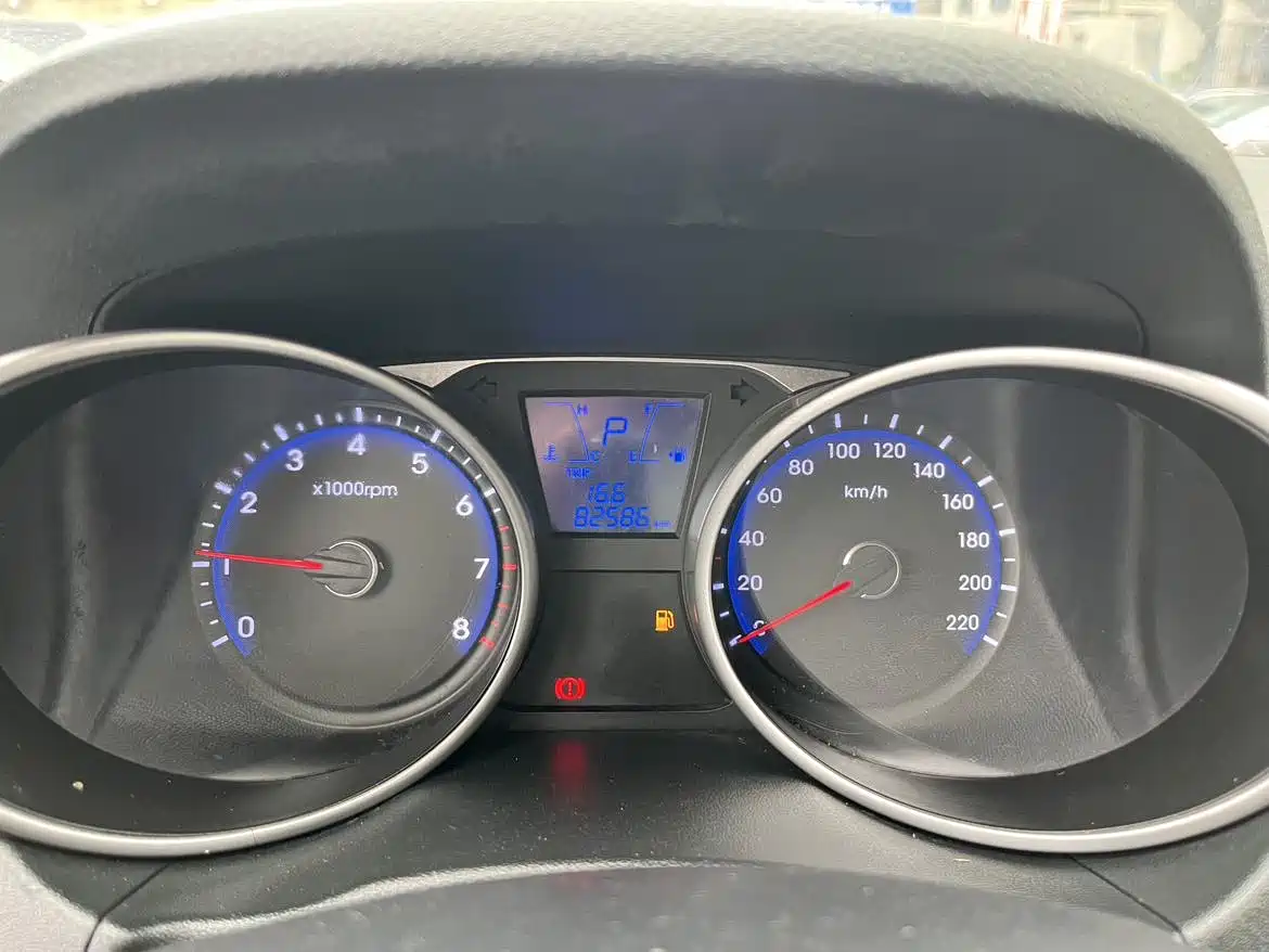 Hyundai Beijing Hyundai ix35 2013 2.0L Automatic 2WD Smart GLS China V фото 16