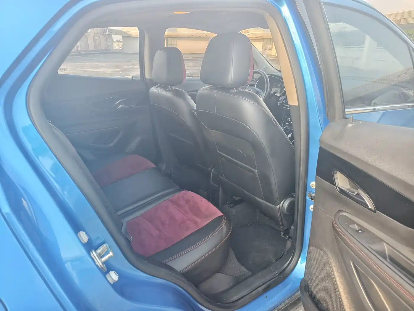 Photo 10 - Buick Encore