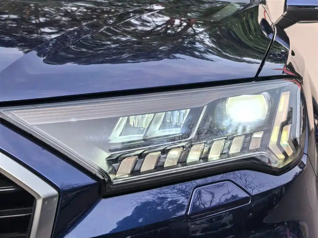 Audi Q7 2021 45 TFSI quattro S line Luxury фото 21