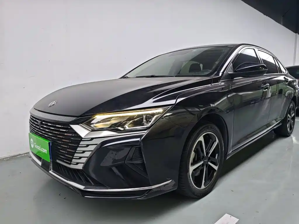 Dongfeng Aeolus Yixuan MAX 2024 — пригон из Китая