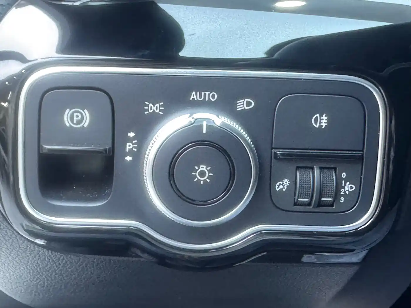 Mercedes-Benz A-Class 2022 A 180 L фото 9